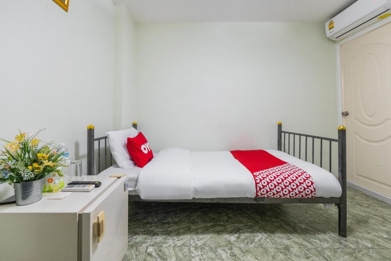 Sp Park Thaphra Hotel Bangkok Bagian luar foto